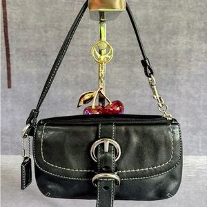 Vintage Coach Soho leather Wristlet